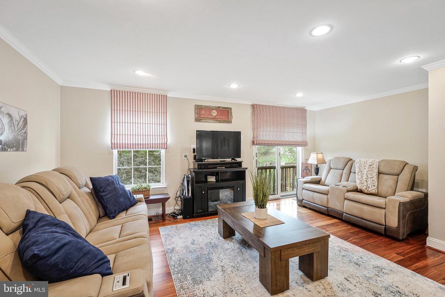 110 SPENCER TER SE, LEESBURG, Virginia 20175, 4 Bedrooms Bedrooms, ,3 BathroomsBathrooms,Residential,For sale,110 SPENCER TER SE,VALO2106684 MLS # VALO2106684