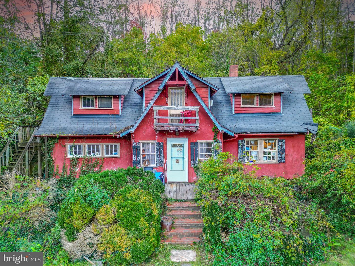 11727 LEE HWY, SPERRYVILLE, Virginia 22740, 5 Bedrooms Bedrooms, ,3 BathroomsBathrooms,Residential,For sale,11727 LEE HWY,VARP2002260 MLS # VARP2002260