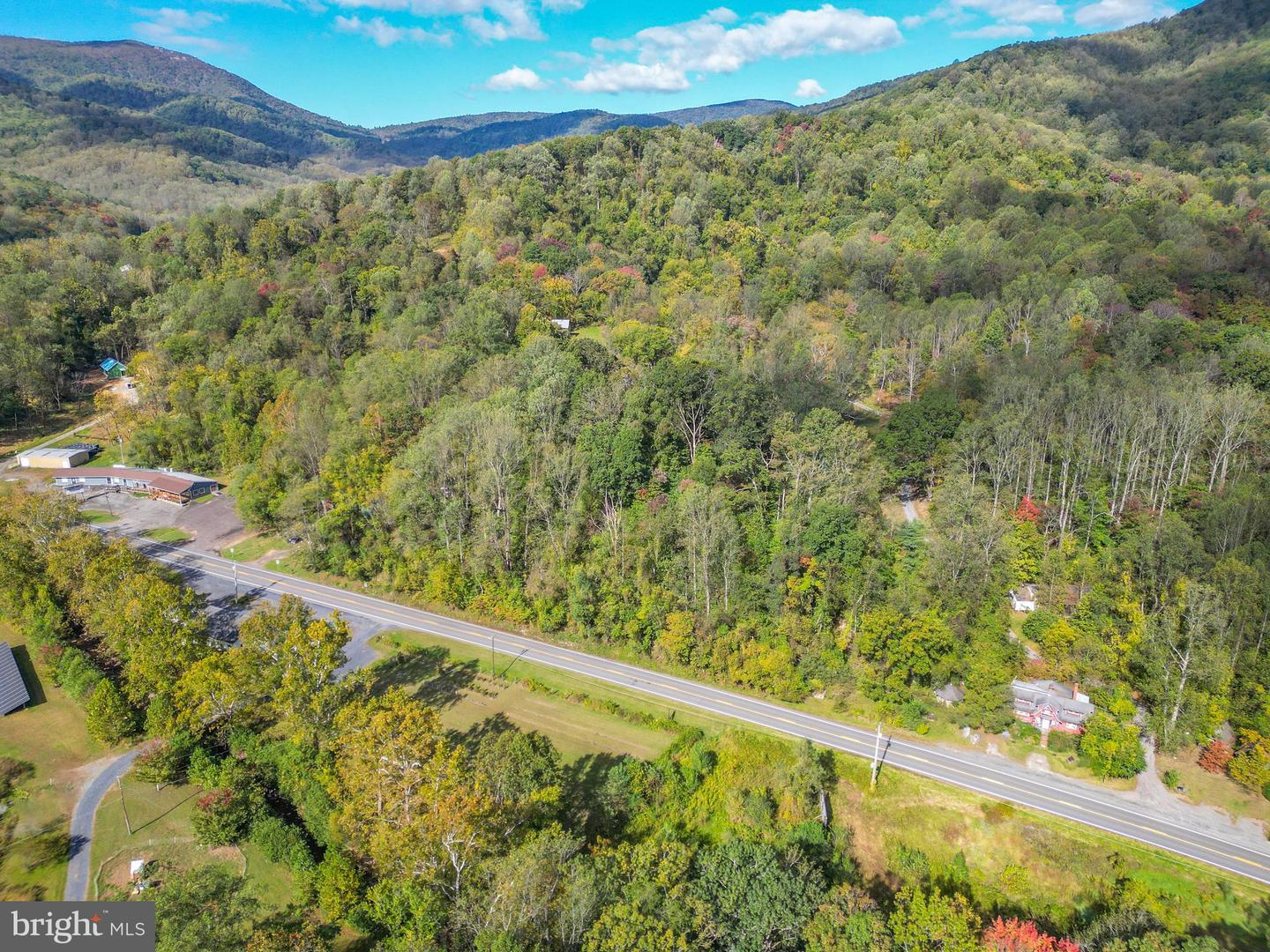 11727 LEE HWY, SPERRYVILLE, Virginia 22740, 5 Bedrooms Bedrooms, ,3 BathroomsBathrooms,Residential,For sale,11727 LEE HWY,VARP2002260 MLS # VARP2002260