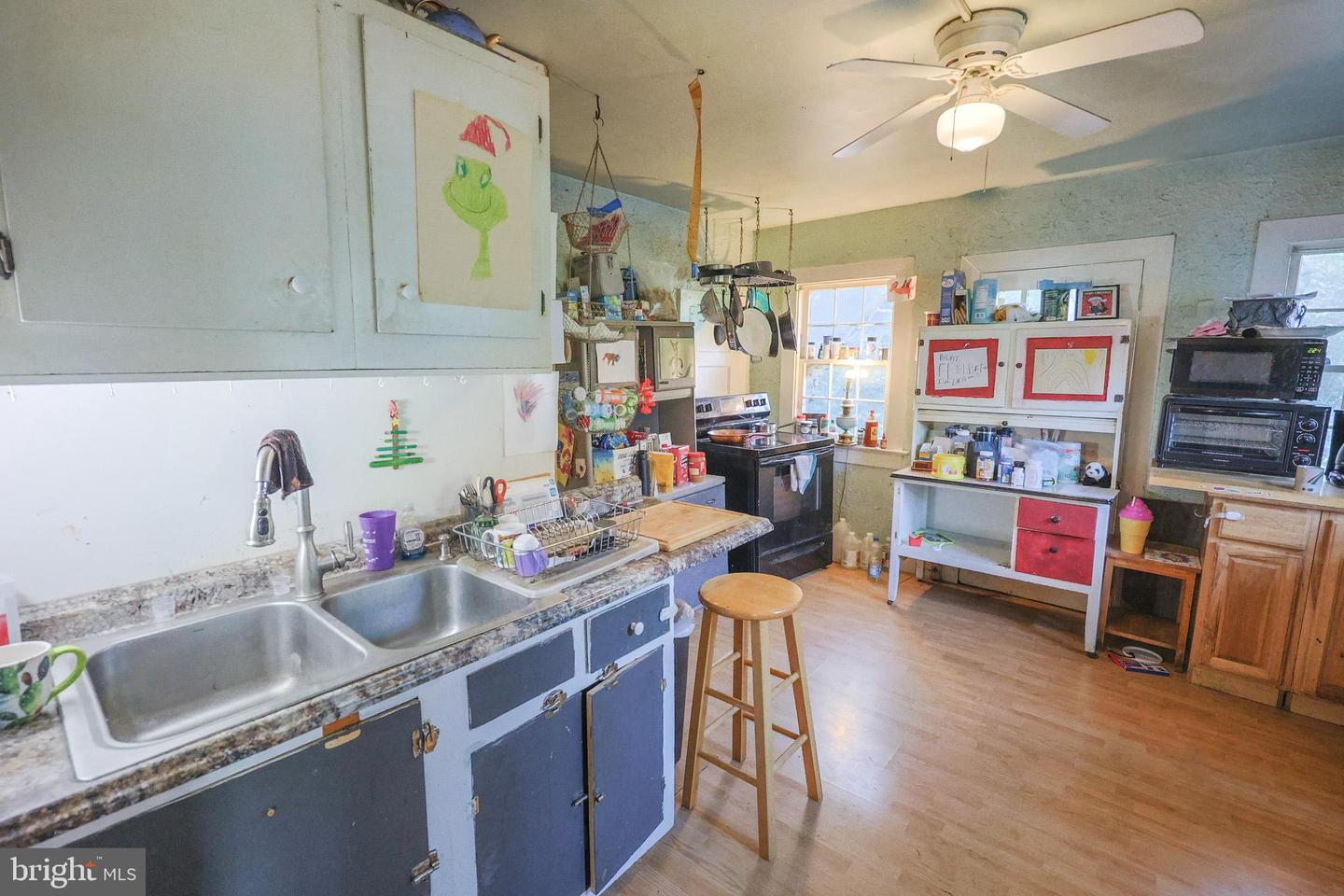 11727 LEE HWY, SPERRYVILLE, Virginia 22740, 5 Bedrooms Bedrooms, ,3 BathroomsBathrooms,Residential,For sale,11727 LEE HWY,VARP2002260 MLS # VARP2002260