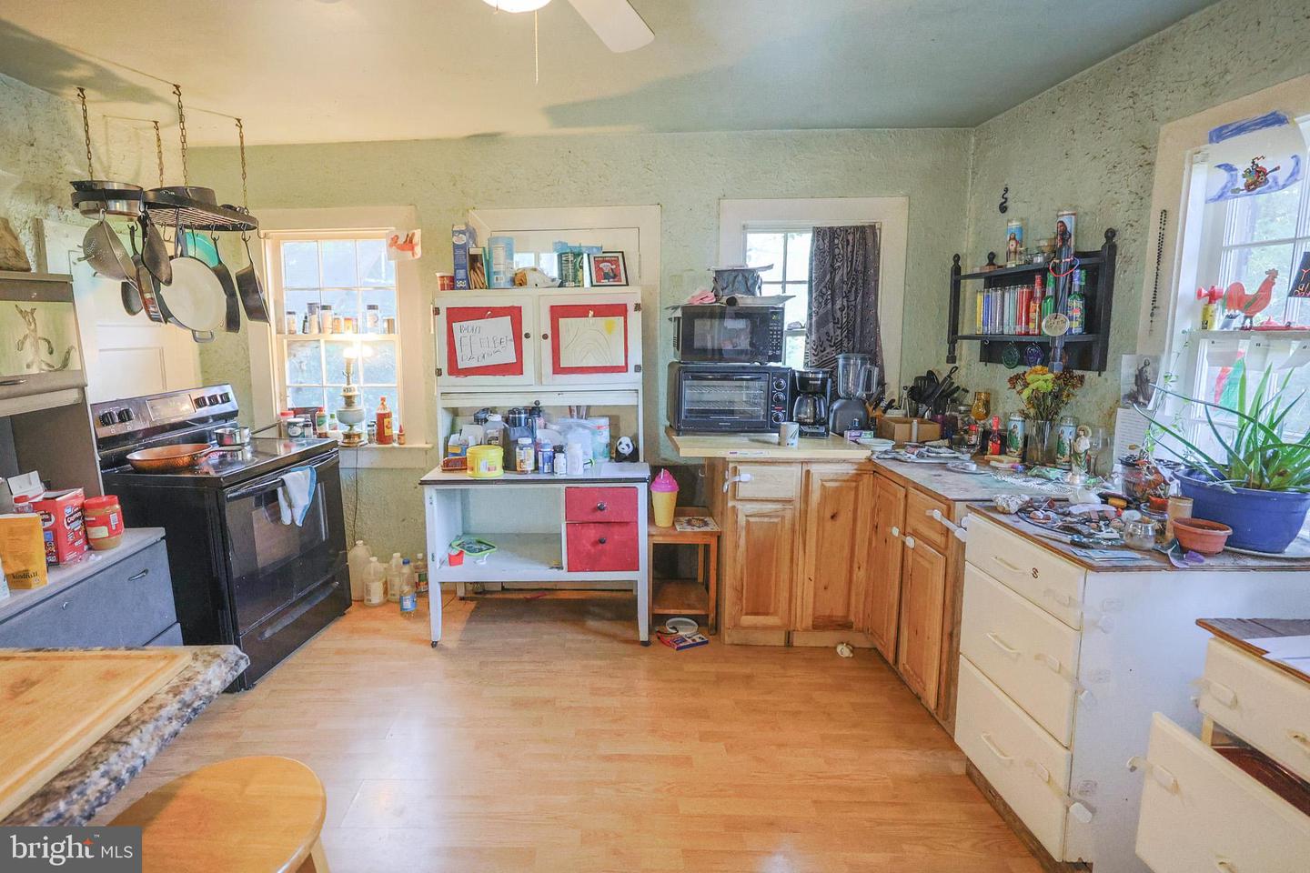 11727 LEE HWY, SPERRYVILLE, Virginia 22740, 5 Bedrooms Bedrooms, ,3 BathroomsBathrooms,Residential,For sale,11727 LEE HWY,VARP2002260 MLS # VARP2002260
