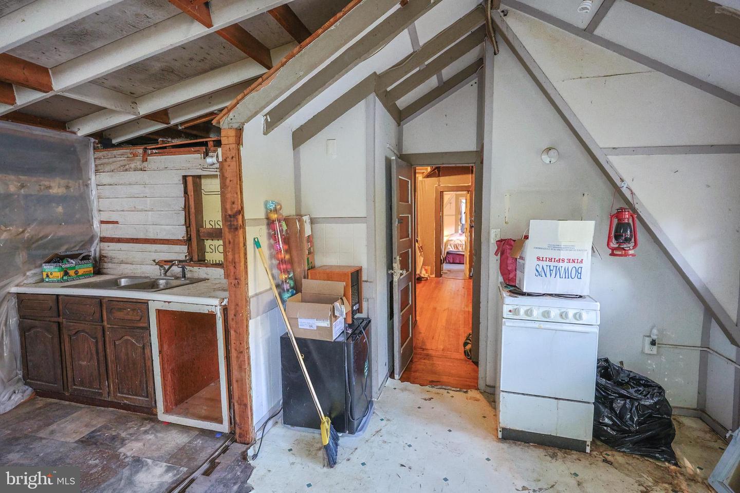11727 LEE HWY, SPERRYVILLE, Virginia 22740, 5 Bedrooms Bedrooms, ,3 BathroomsBathrooms,Residential,For sale,11727 LEE HWY,VARP2002260 MLS # VARP2002260