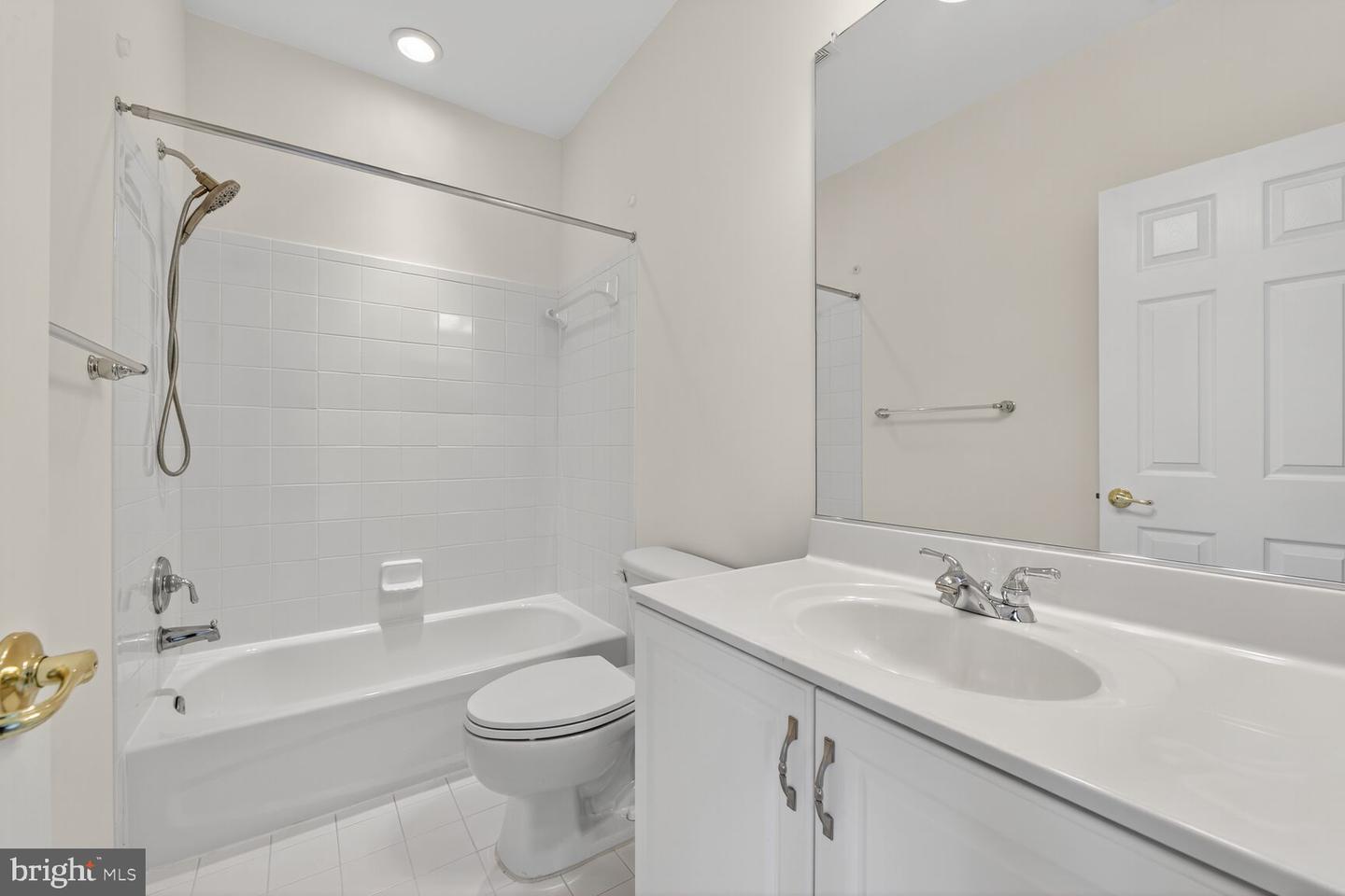 20898 PRINCE LOWES TER, STERLING, Virginia 20165, 3 Bedrooms Bedrooms, ,3 BathroomsBathrooms,Residential,For sale,20898 PRINCE LOWES TER,VALO2106804 MLS # VALO2106804