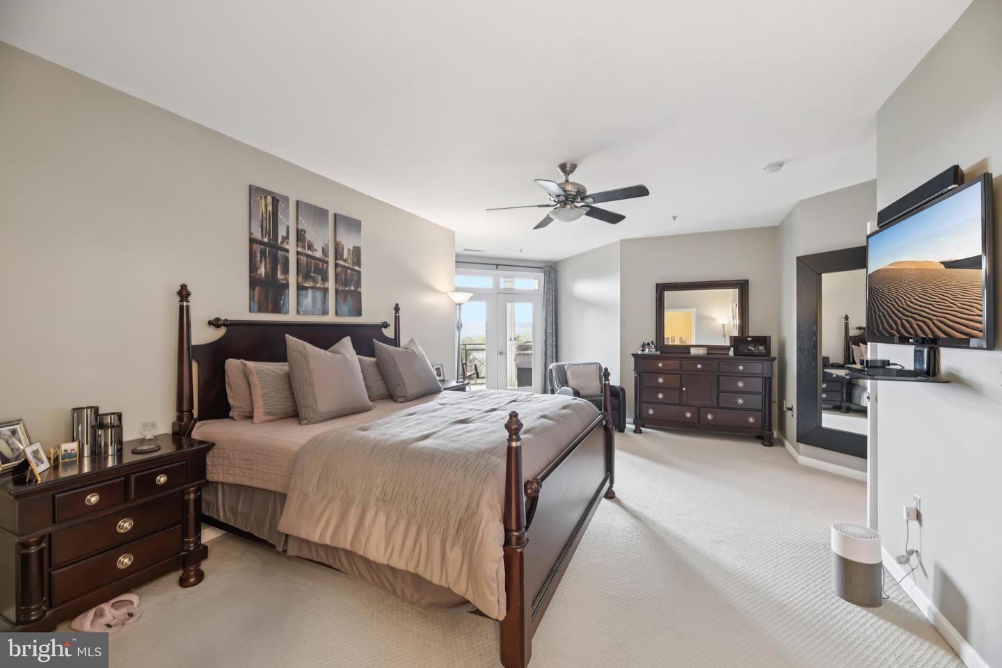 1621 LADUE CT #207, WOODBRIDGE, Virginia 22191, 2 Bedrooms Bedrooms, ,2 BathroomsBathrooms,Residential,For sale,1621 LADUE CT #207,VAPW2104036 MLS # VAPW2104036