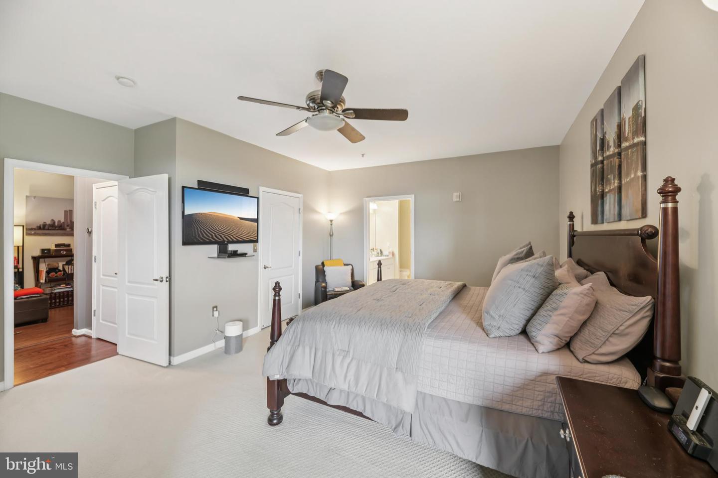 1621 LADUE CT #207, WOODBRIDGE, Virginia 22191, 2 Bedrooms Bedrooms, ,2 BathroomsBathrooms,Residential,For sale,1621 LADUE CT #207,VAPW2104036 MLS # VAPW2104036