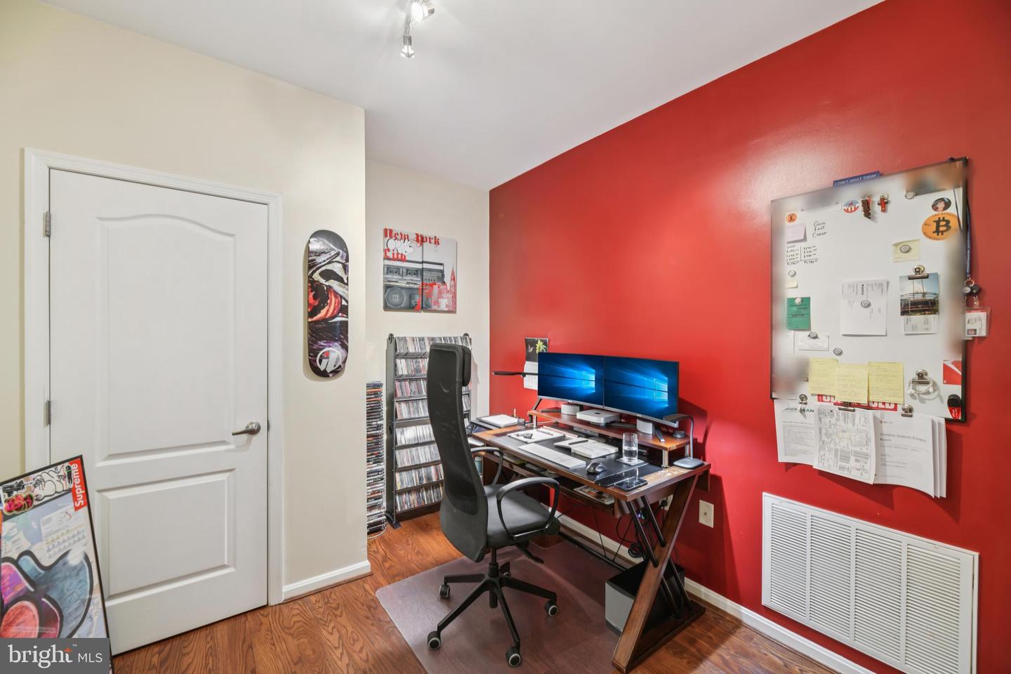 1621 LADUE CT #207, WOODBRIDGE, Virginia 22191, 2 Bedrooms Bedrooms, ,2 BathroomsBathrooms,Residential,For sale,1621 LADUE CT #207,VAPW2104036 MLS # VAPW2104036
