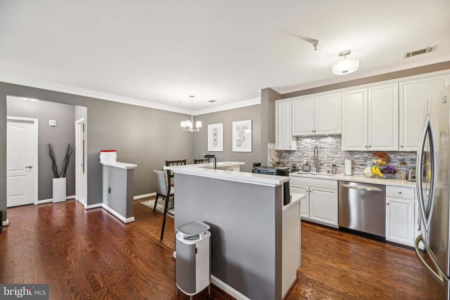 1621 LADUE CT #207, WOODBRIDGE, Virginia 22191, 2 Bedrooms Bedrooms, ,2 BathroomsBathrooms,Residential,For sale,1621 LADUE CT #207,VAPW2104036 MLS # VAPW2104036