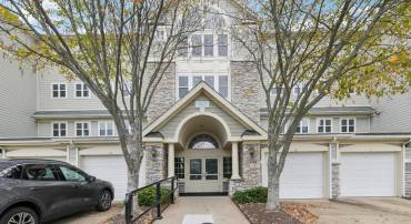 1621 LADUE CT #207, WOODBRIDGE, Virginia 22191, 2 Bedrooms Bedrooms, ,2 BathroomsBathrooms,Residential,For sale,1621 LADUE CT #207,VAPW2104036 MLS # VAPW2104036