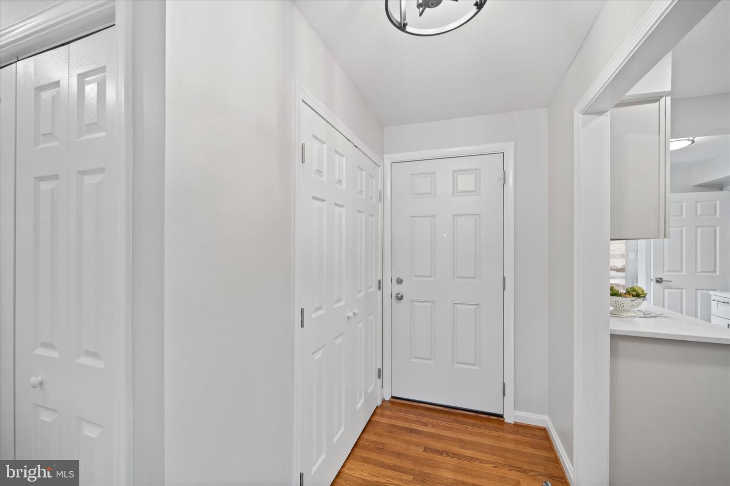 10005 SPRING LAKE TER, FAIRFAX, Virginia 22030, 4 Bedrooms Bedrooms, ,2 BathroomsBathrooms,Residential,For sale,10005 SPRING LAKE TER,VAFC2007044 MLS # VAFC2007044