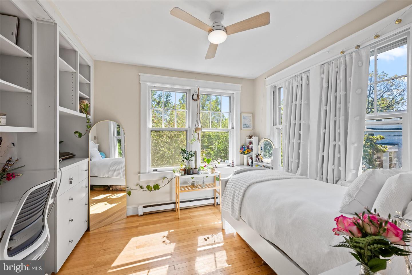 616 WHITTIER ST NW, WASHINGTON, District Of Columbia 20012, 5 Bedrooms Bedrooms, 8 Rooms Rooms,3 BathroomsBathrooms,Residential,For sale,616 WHITTIER ST NW,DCDC2222560 MLS # DCDC2222560