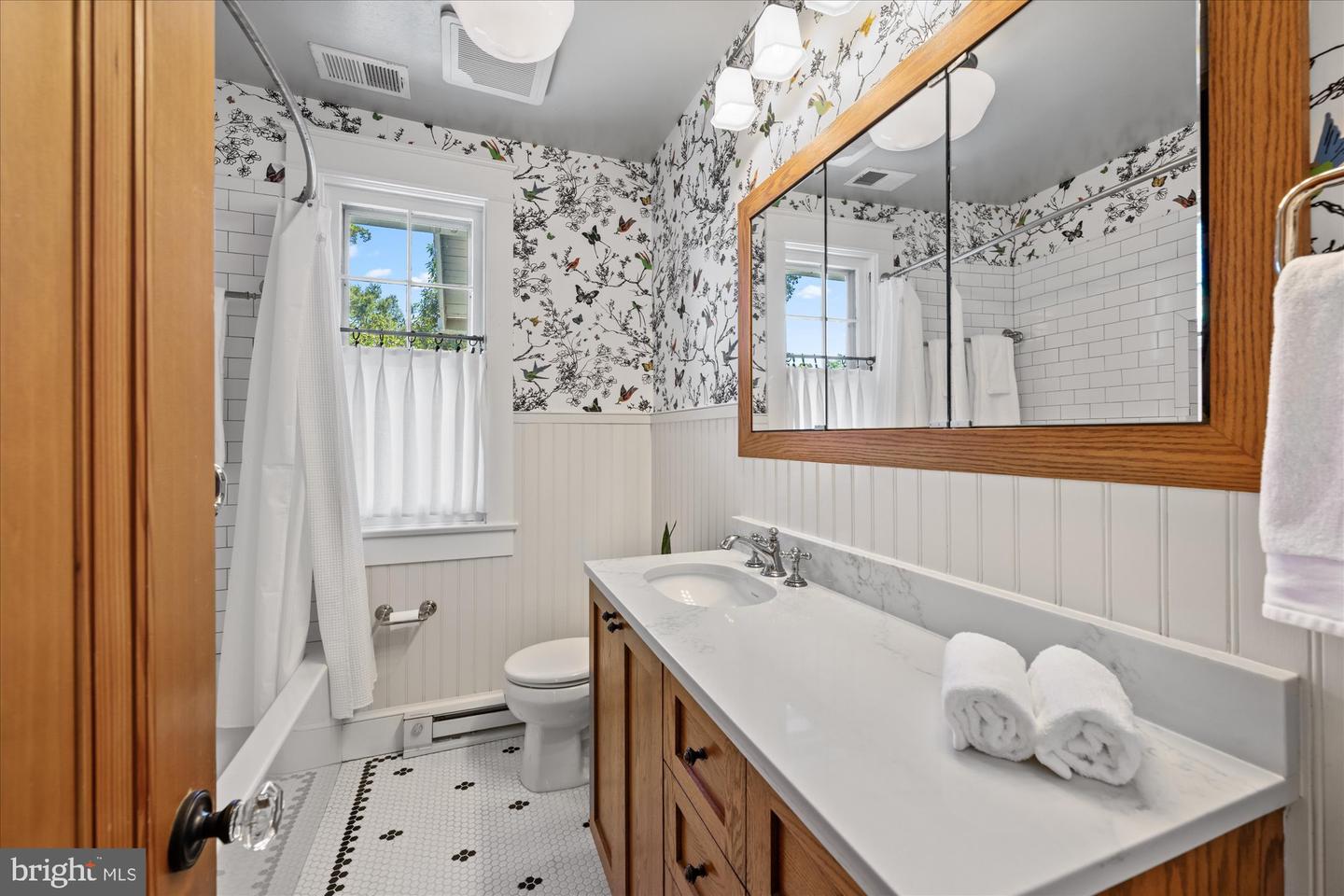 616 WHITTIER ST NW, WASHINGTON, District Of Columbia 20012, 5 Bedrooms Bedrooms, 8 Rooms Rooms,3 BathroomsBathrooms,Residential,For sale,616 WHITTIER ST NW,DCDC2222560 MLS # DCDC2222560