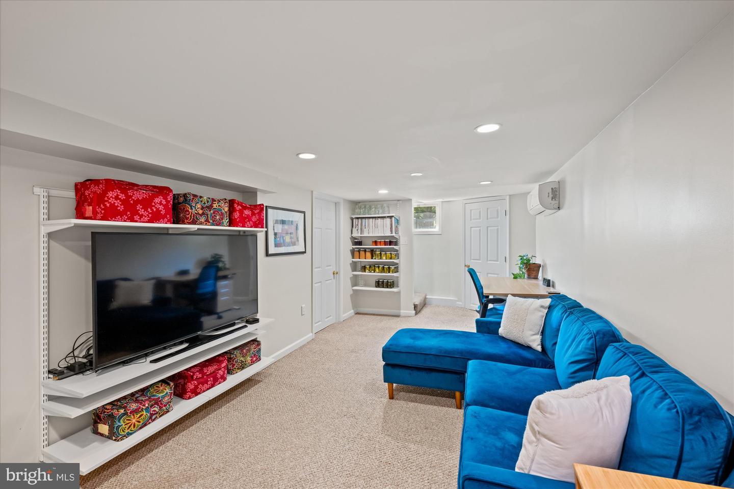 616 WHITTIER ST NW, WASHINGTON, District Of Columbia 20012, 5 Bedrooms Bedrooms, 8 Rooms Rooms,3 BathroomsBathrooms,Residential,For sale,616 WHITTIER ST NW,DCDC2222560 MLS # DCDC2222560