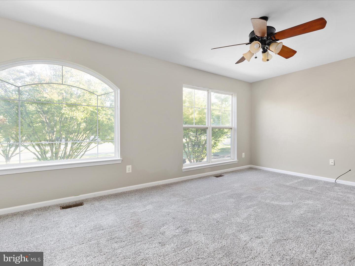 25328 ASHBURY DR, CHANTILLY, Virginia 20152, 3 Bedrooms Bedrooms, ,2 BathroomsBathrooms,Residential,For sale,25328 ASHBURY DR,VALO2106904 MLS # VALO2106904