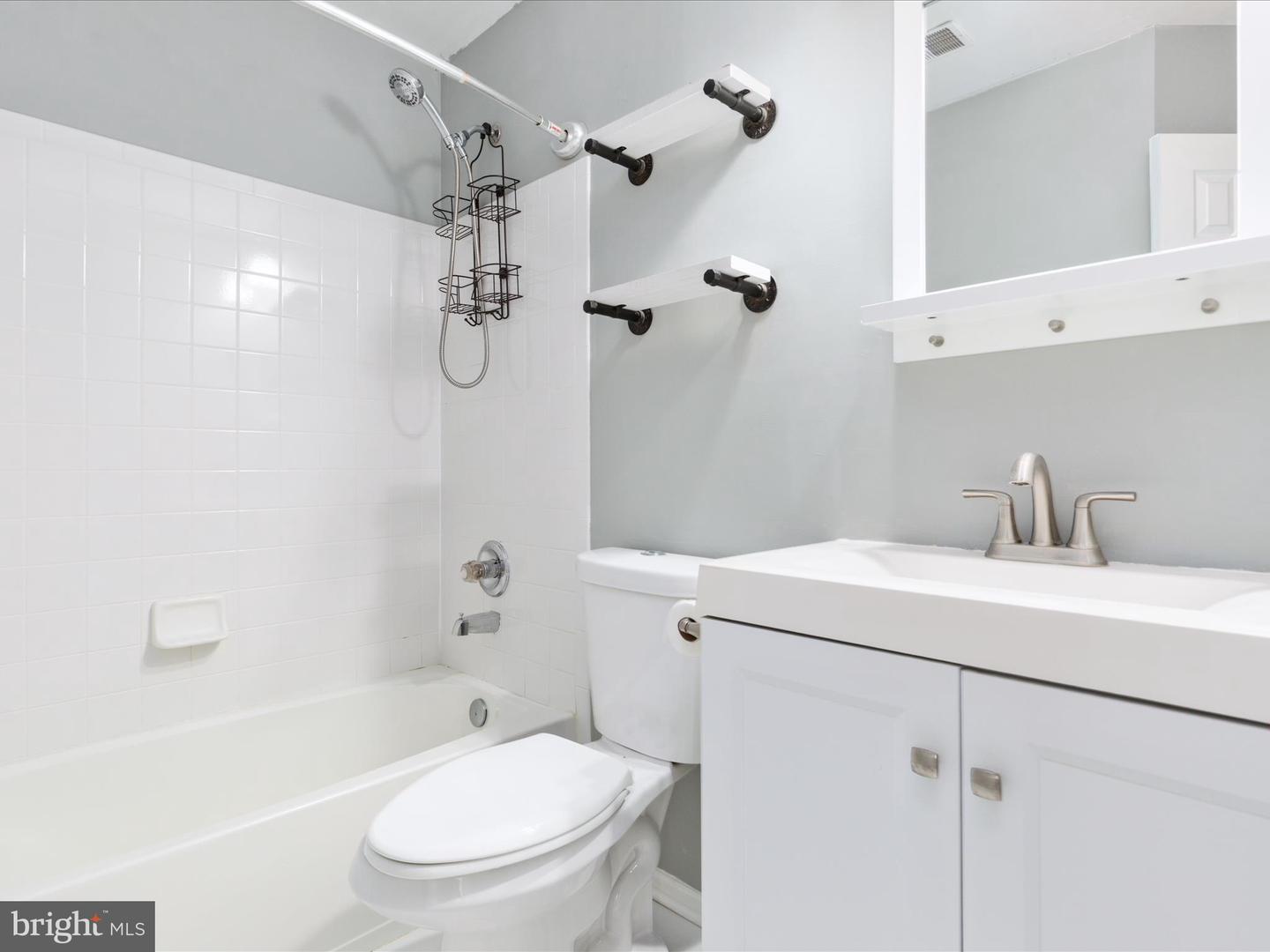 25328 ASHBURY DR, CHANTILLY, Virginia 20152, 3 Bedrooms Bedrooms, ,2 BathroomsBathrooms,Residential,For sale,25328 ASHBURY DR,VALO2106904 MLS # VALO2106904