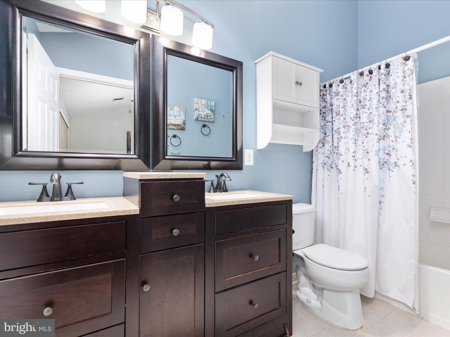 25328 ASHBURY DR, CHANTILLY, Virginia 20152, 3 Bedrooms Bedrooms, ,2 BathroomsBathrooms,Residential,For sale,25328 ASHBURY DR,VALO2106904 MLS # VALO2106904