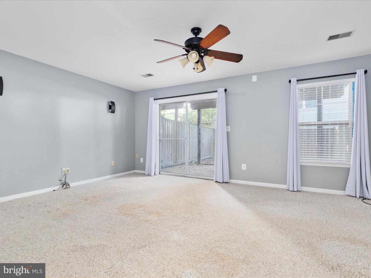 25328 ASHBURY DR, CHANTILLY, Virginia 20152, 3 Bedrooms Bedrooms, ,2 BathroomsBathrooms,Residential,For sale,25328 ASHBURY DR,VALO2106904 MLS # VALO2106904