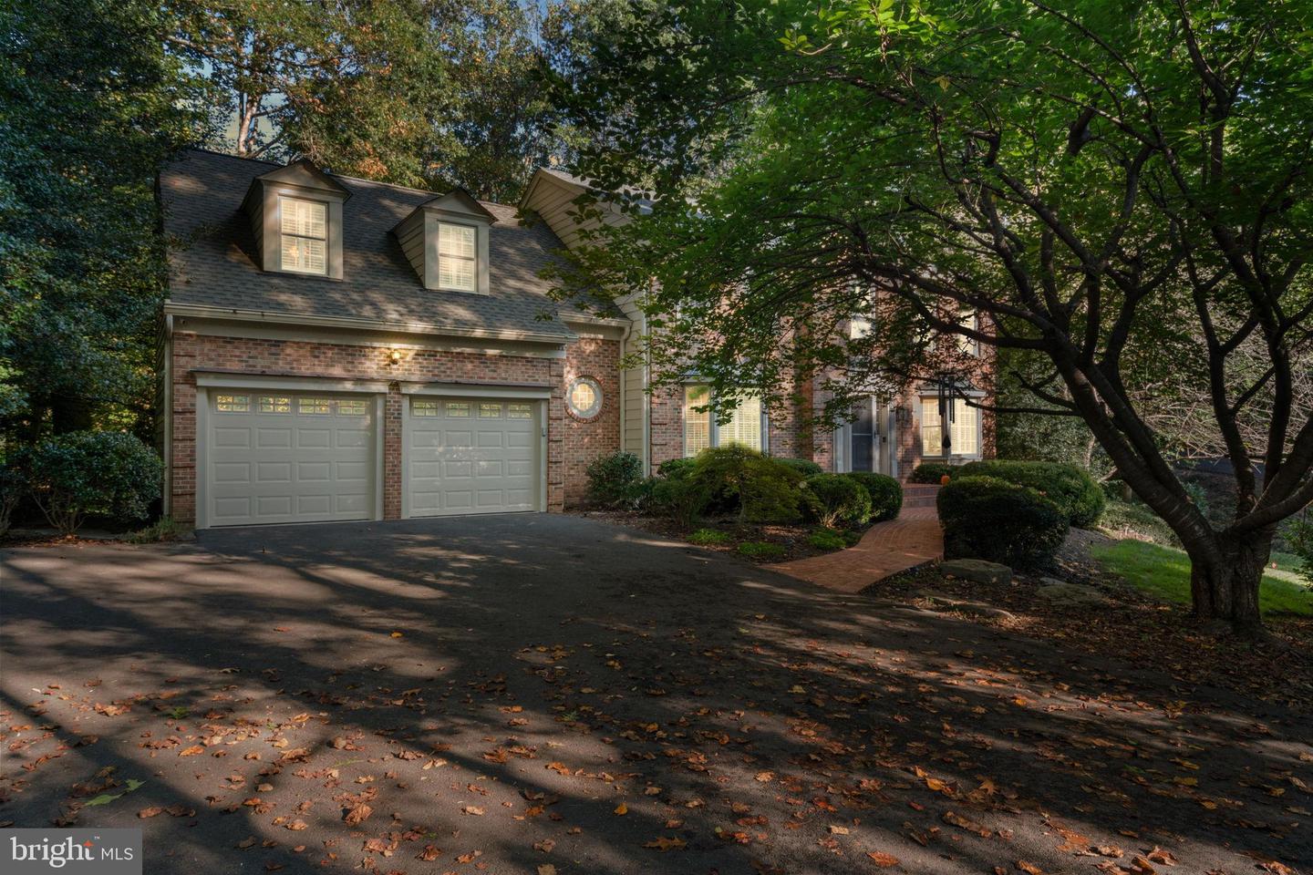 10621 BEECHNUT CT, FAIRFAX STATION, Virginia 22039, 4 Bedrooms Bedrooms, 19 Rooms Rooms,3 BathroomsBathrooms,Residential,For sale,10621 BEECHNUT CT,VAFX2267518 MLS # VAFX2267518