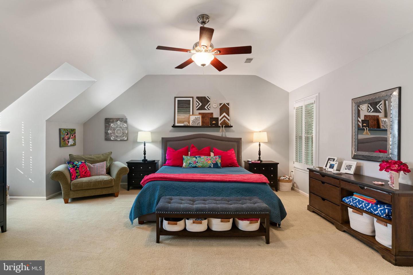 10621 BEECHNUT CT, FAIRFAX STATION, Virginia 22039, 4 Bedrooms Bedrooms, 19 Rooms Rooms,3 BathroomsBathrooms,Residential,For sale,10621 BEECHNUT CT,VAFX2267518 MLS # VAFX2267518