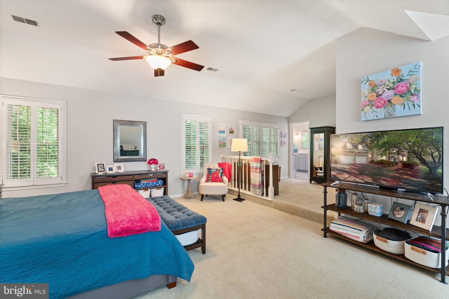10621 BEECHNUT CT, FAIRFAX STATION, Virginia 22039, 4 Bedrooms Bedrooms, 19 Rooms Rooms,3 BathroomsBathrooms,Residential,For sale,10621 BEECHNUT CT,VAFX2267518 MLS # VAFX2267518