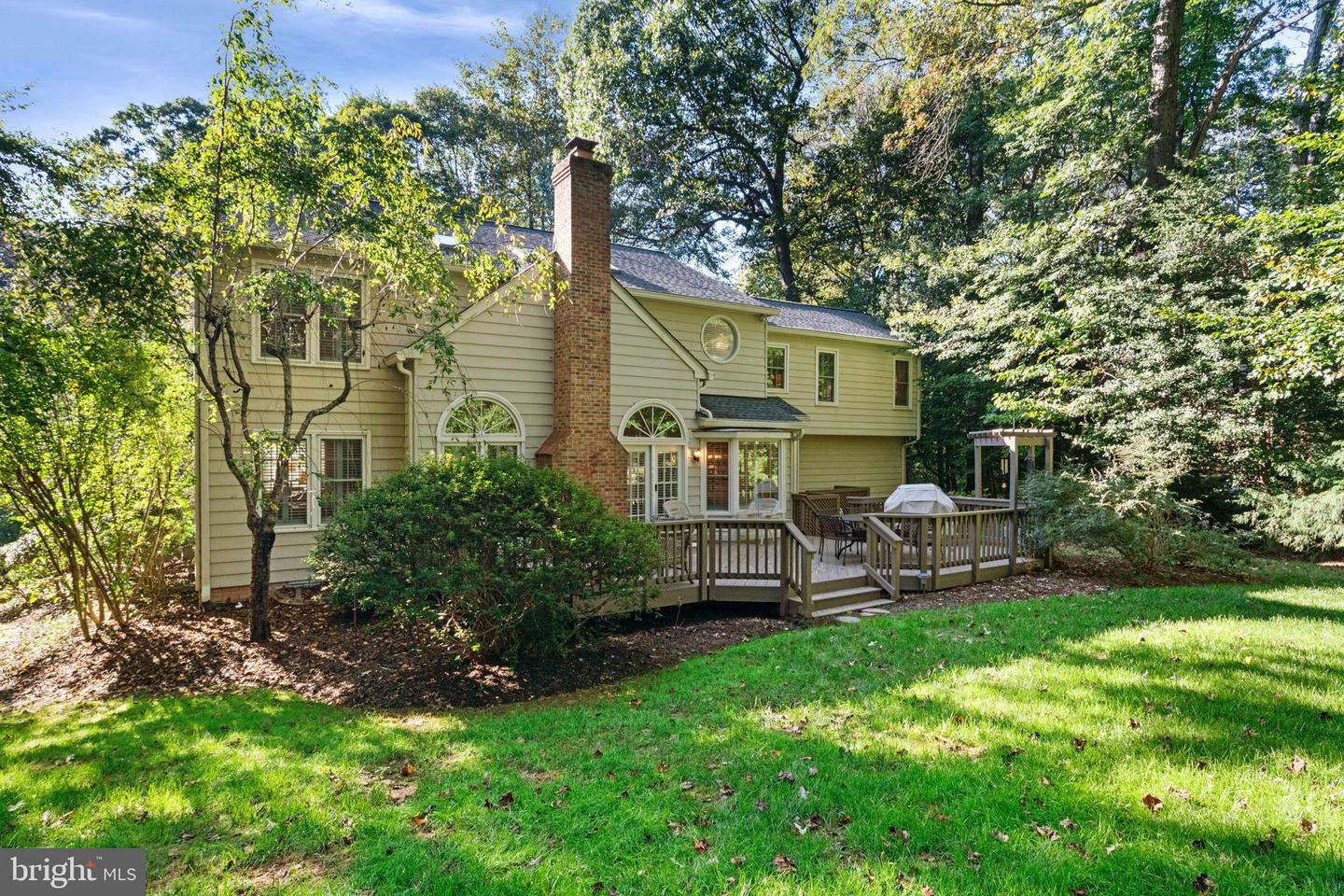 10621 BEECHNUT CT, FAIRFAX STATION, Virginia 22039, 4 Bedrooms Bedrooms, 19 Rooms Rooms,3 BathroomsBathrooms,Residential,For sale,10621 BEECHNUT CT,VAFX2267518 MLS # VAFX2267518