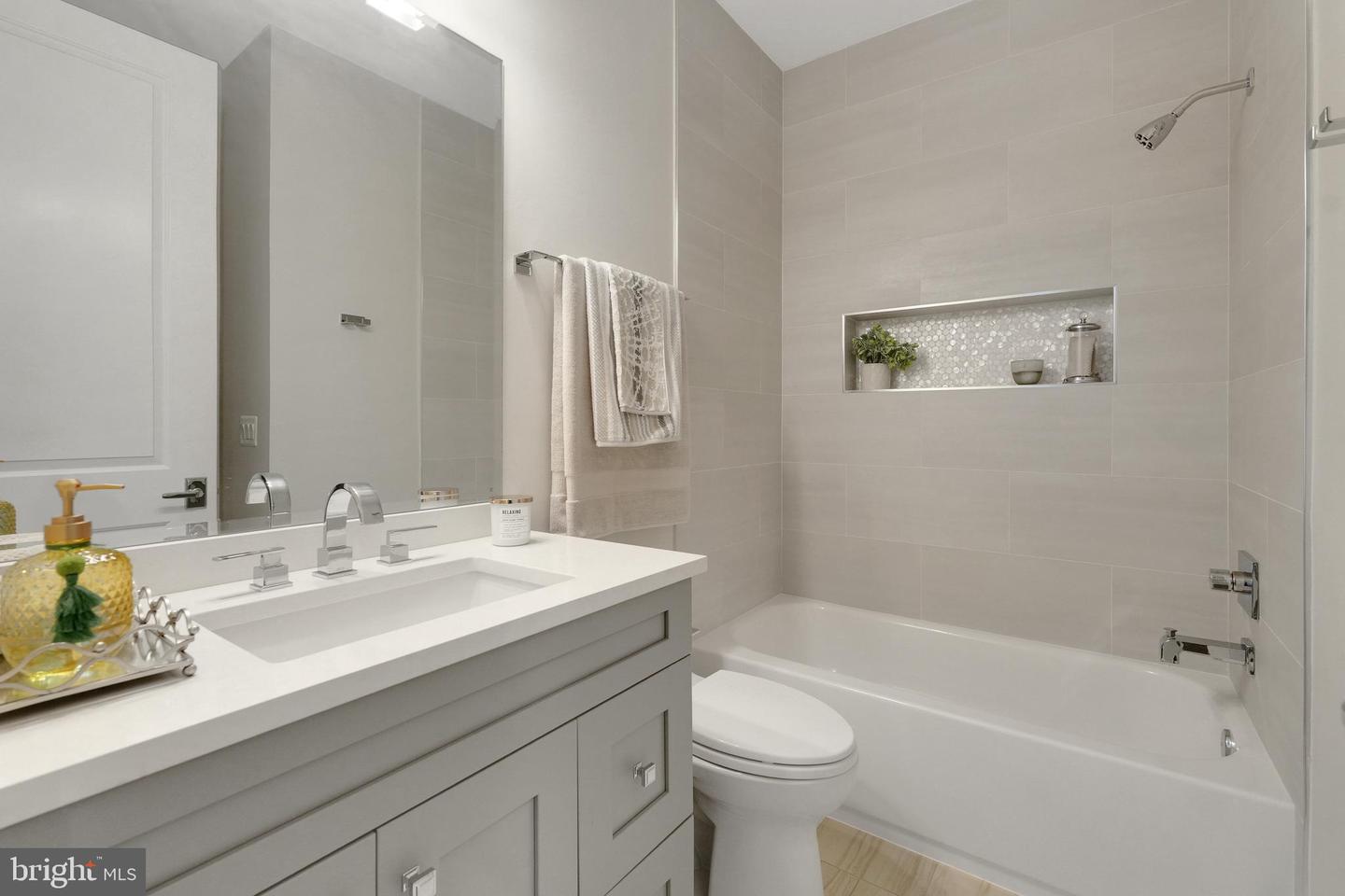 305 OLD COURTHOUSE RD NE, VIENNA, Virginia 22180, 8 Bedrooms Bedrooms, ,7 BathroomsBathrooms,Residential,For sale,305 OLD COURTHOUSE RD NE,VAFX2267542 MLS # VAFX2267542