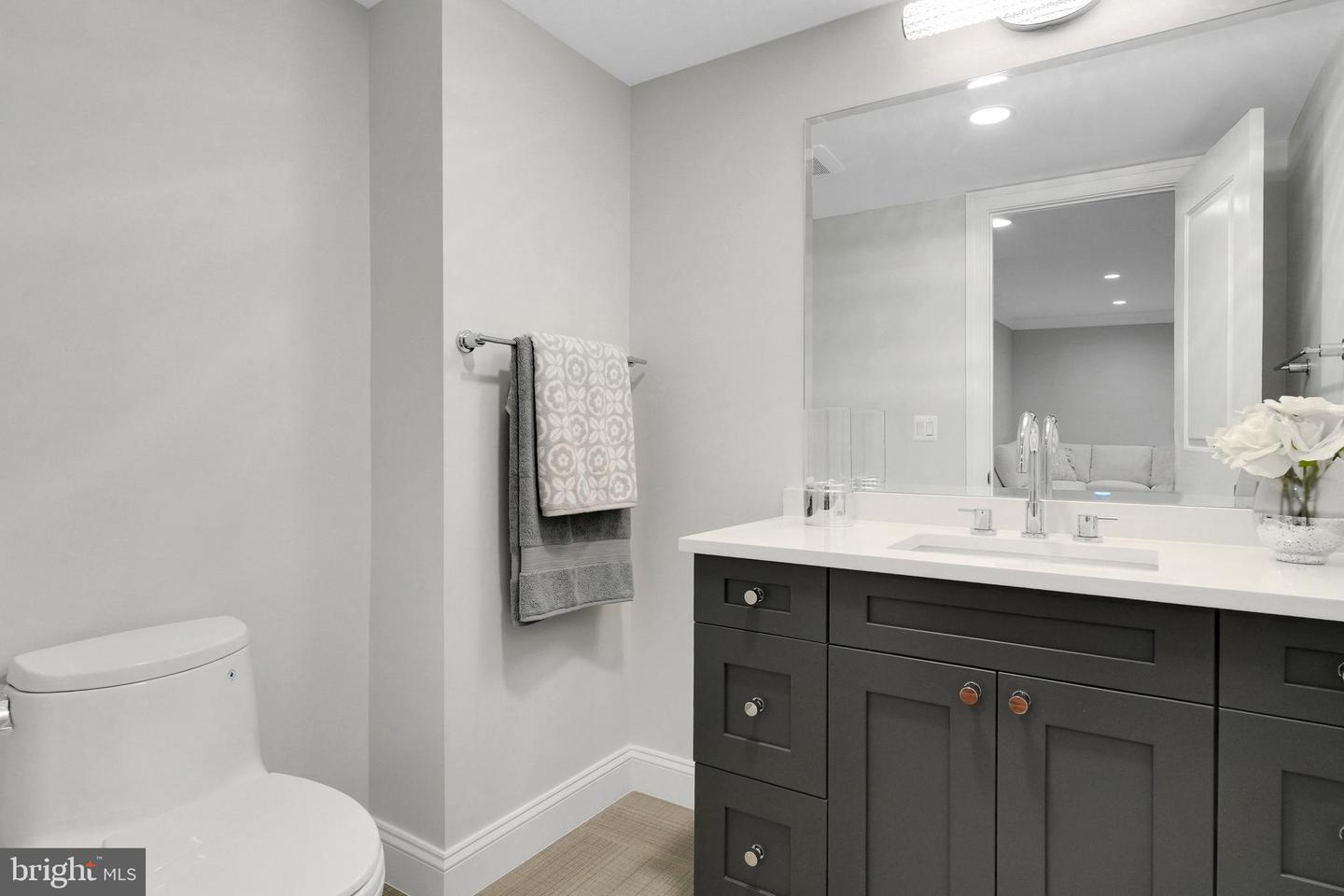 305 OLD COURTHOUSE RD NE, VIENNA, Virginia 22180, 8 Bedrooms Bedrooms, ,7 BathroomsBathrooms,Residential,For sale,305 OLD COURTHOUSE RD NE,VAFX2267542 MLS # VAFX2267542
