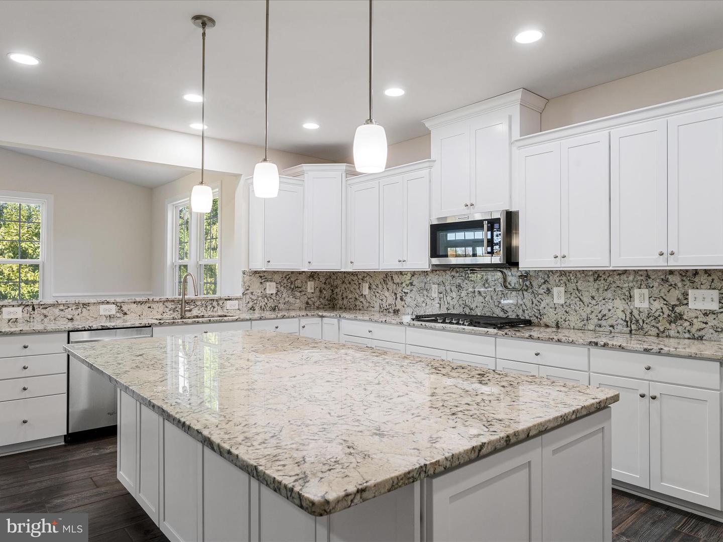 40742 GREYHOUSE PL, LEESBURG, Virginia 20175, 5 Bedrooms Bedrooms, ,6 BathroomsBathrooms,Residential,For sale,40742 GREYHOUSE PL,VALO2106922 MLS # VALO2106922