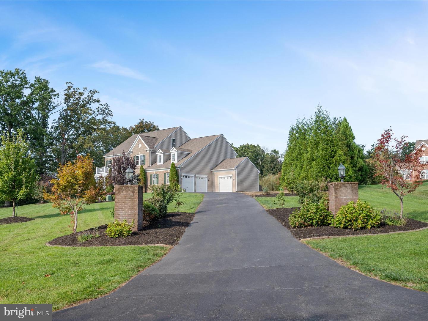 40742 GREYHOUSE PL, LEESBURG, Virginia 20175, 5 Bedrooms Bedrooms, ,6 BathroomsBathrooms,Residential,For sale,40742 GREYHOUSE PL,VALO2106922 MLS # VALO2106922