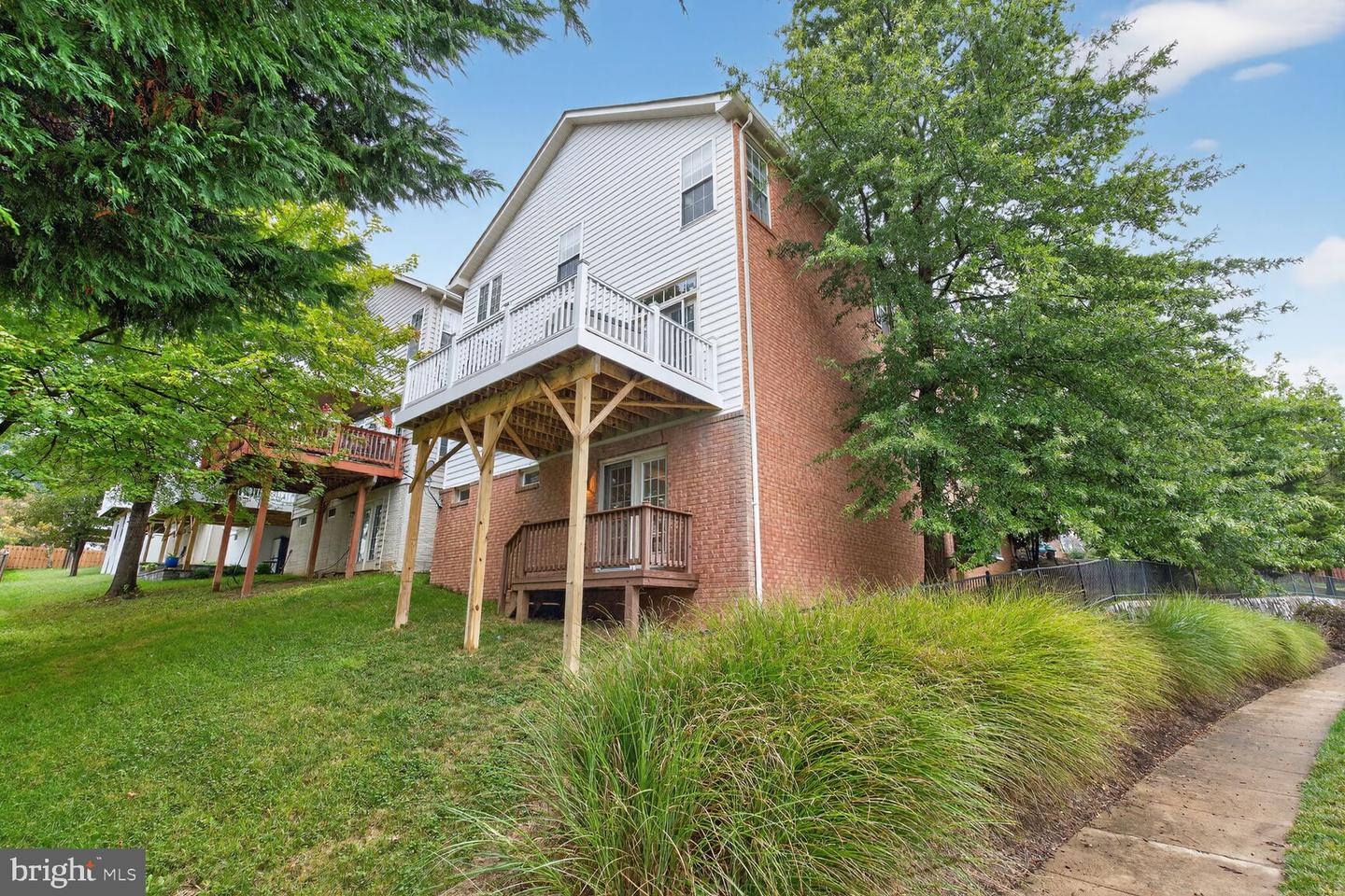 8501 BARROW FURNACE LN, LORTON, Virginia 22079, 4 Bedrooms Bedrooms, ,4 BathroomsBathrooms,Residential,For sale,8501 BARROW FURNACE LN,VAFX2267810 MLS # VAFX2267810