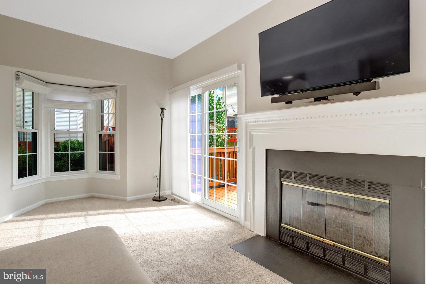 6525 TARTAN VISTA DR, ALEXANDRIA, Virginia 22312, 3 Bedrooms Bedrooms, ,3 BathroomsBathrooms,Residential,For sale,6525 TARTAN VISTA DR,VAFX2267820 MLS # VAFX2267820