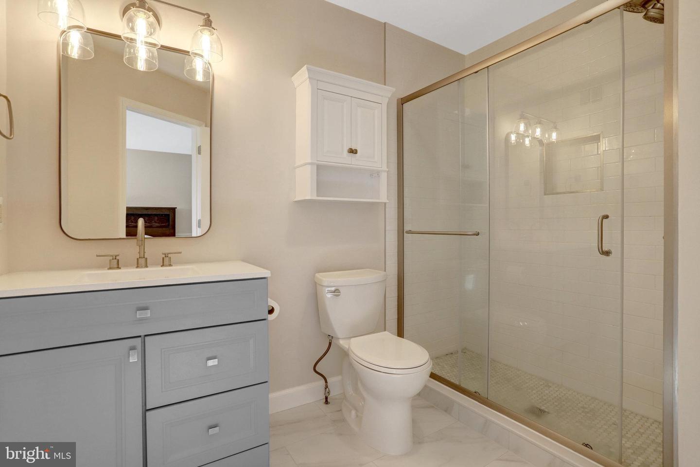 6525 TARTAN VISTA DR, ALEXANDRIA, Virginia 22312, 3 Bedrooms Bedrooms, ,3 BathroomsBathrooms,Residential,For sale,6525 TARTAN VISTA DR,VAFX2267820 MLS # VAFX2267820