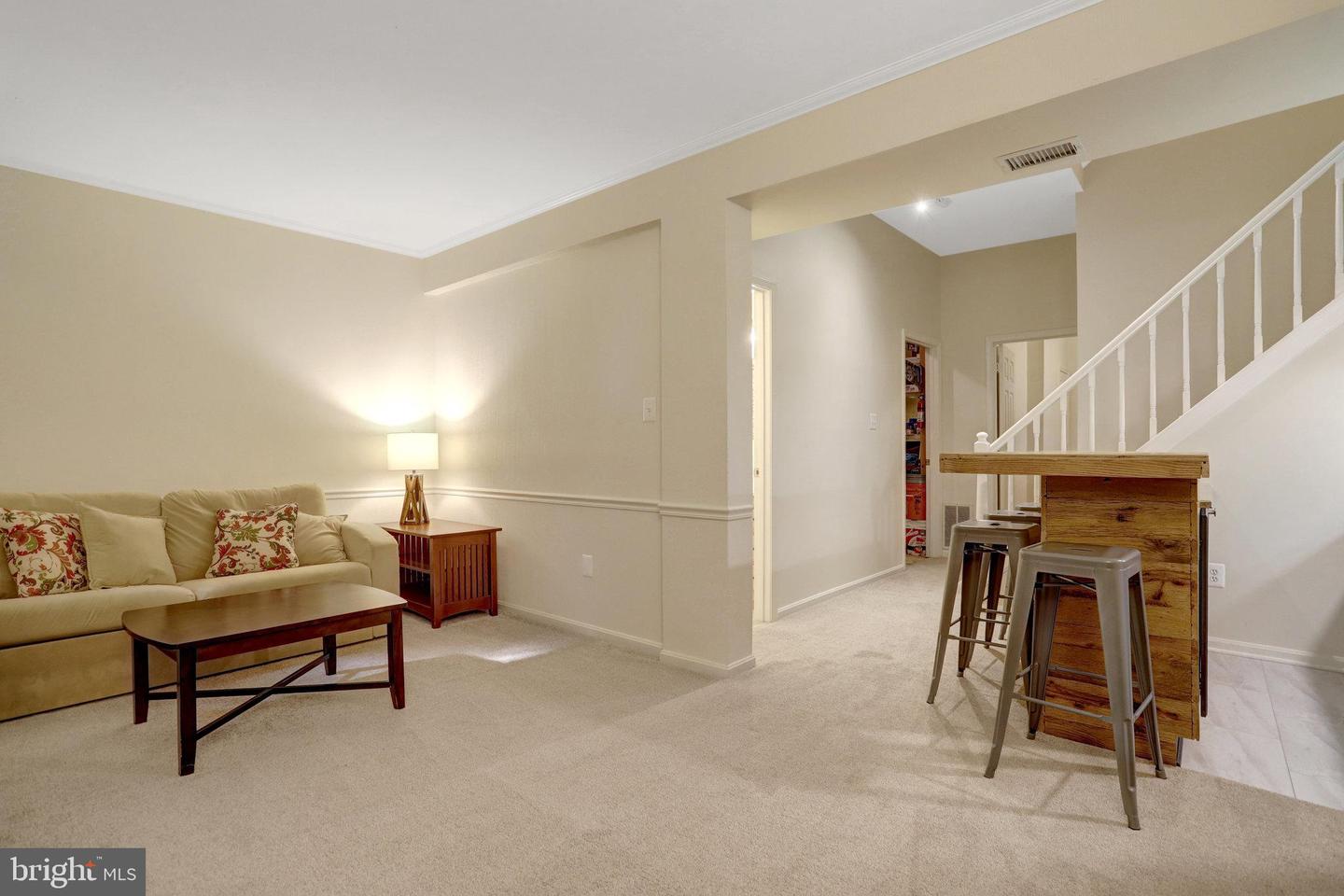 6525 TARTAN VISTA DR, ALEXANDRIA, Virginia 22312, 3 Bedrooms Bedrooms, ,3 BathroomsBathrooms,Residential,For sale,6525 TARTAN VISTA DR,VAFX2267820 MLS # VAFX2267820