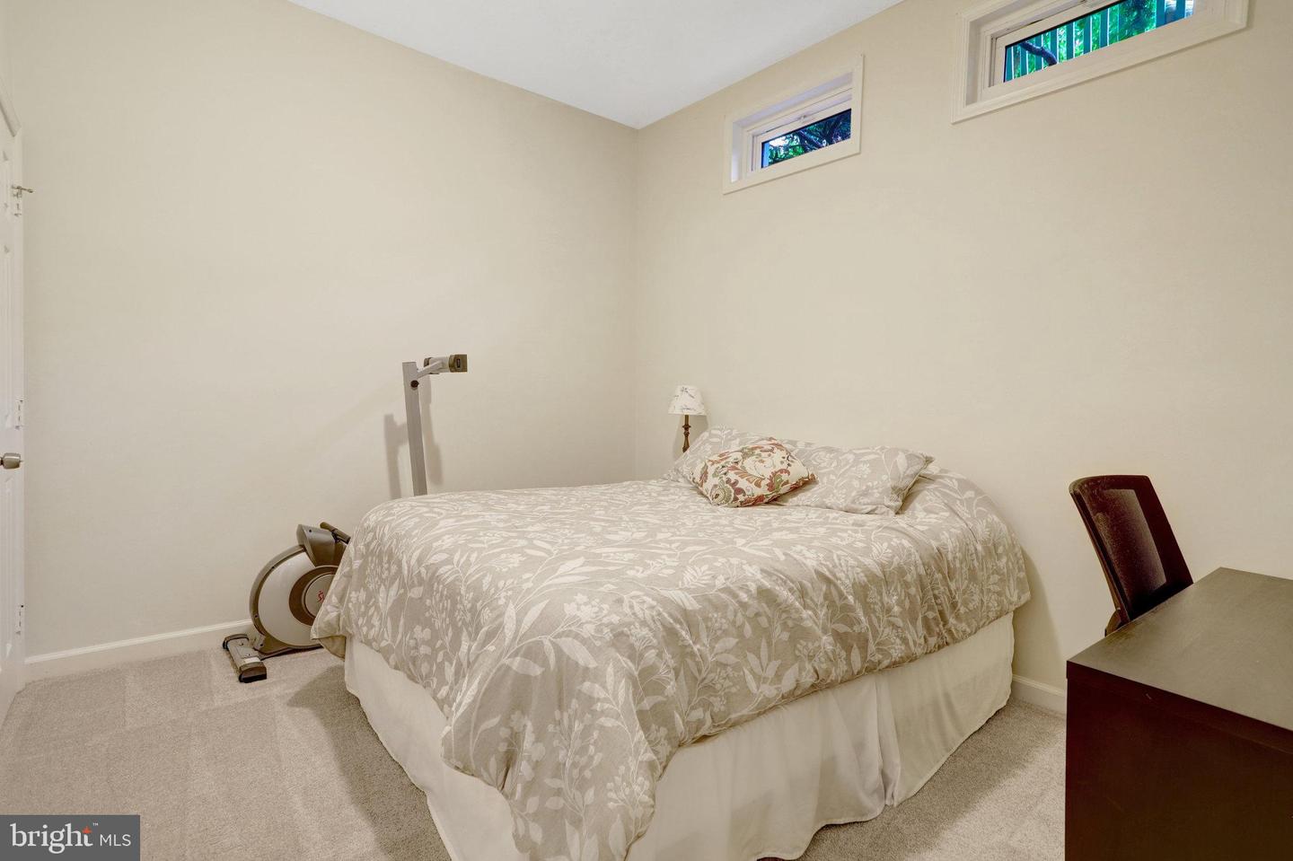6525 TARTAN VISTA DR, ALEXANDRIA, Virginia 22312, 3 Bedrooms Bedrooms, ,3 BathroomsBathrooms,Residential,For sale,6525 TARTAN VISTA DR,VAFX2267820 MLS # VAFX2267820