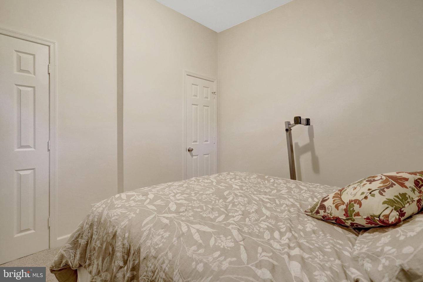6525 TARTAN VISTA DR, ALEXANDRIA, Virginia 22312, 3 Bedrooms Bedrooms, ,3 BathroomsBathrooms,Residential,For sale,6525 TARTAN VISTA DR,VAFX2267820 MLS # VAFX2267820