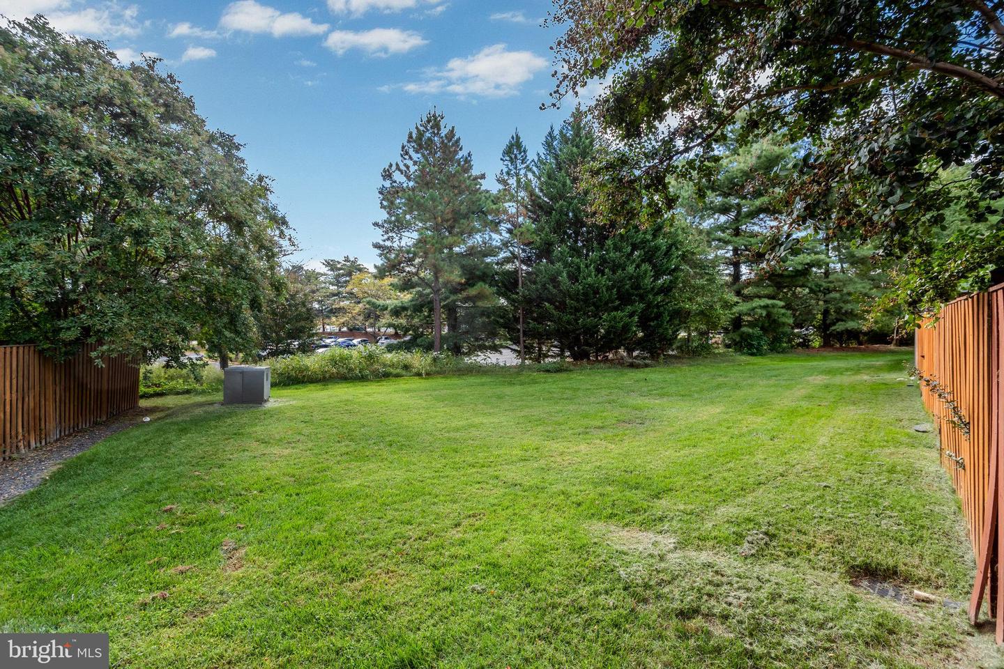 6525 TARTAN VISTA DR, ALEXANDRIA, Virginia 22312, 3 Bedrooms Bedrooms, ,3 BathroomsBathrooms,Residential,For sale,6525 TARTAN VISTA DR,VAFX2267820 MLS # VAFX2267820