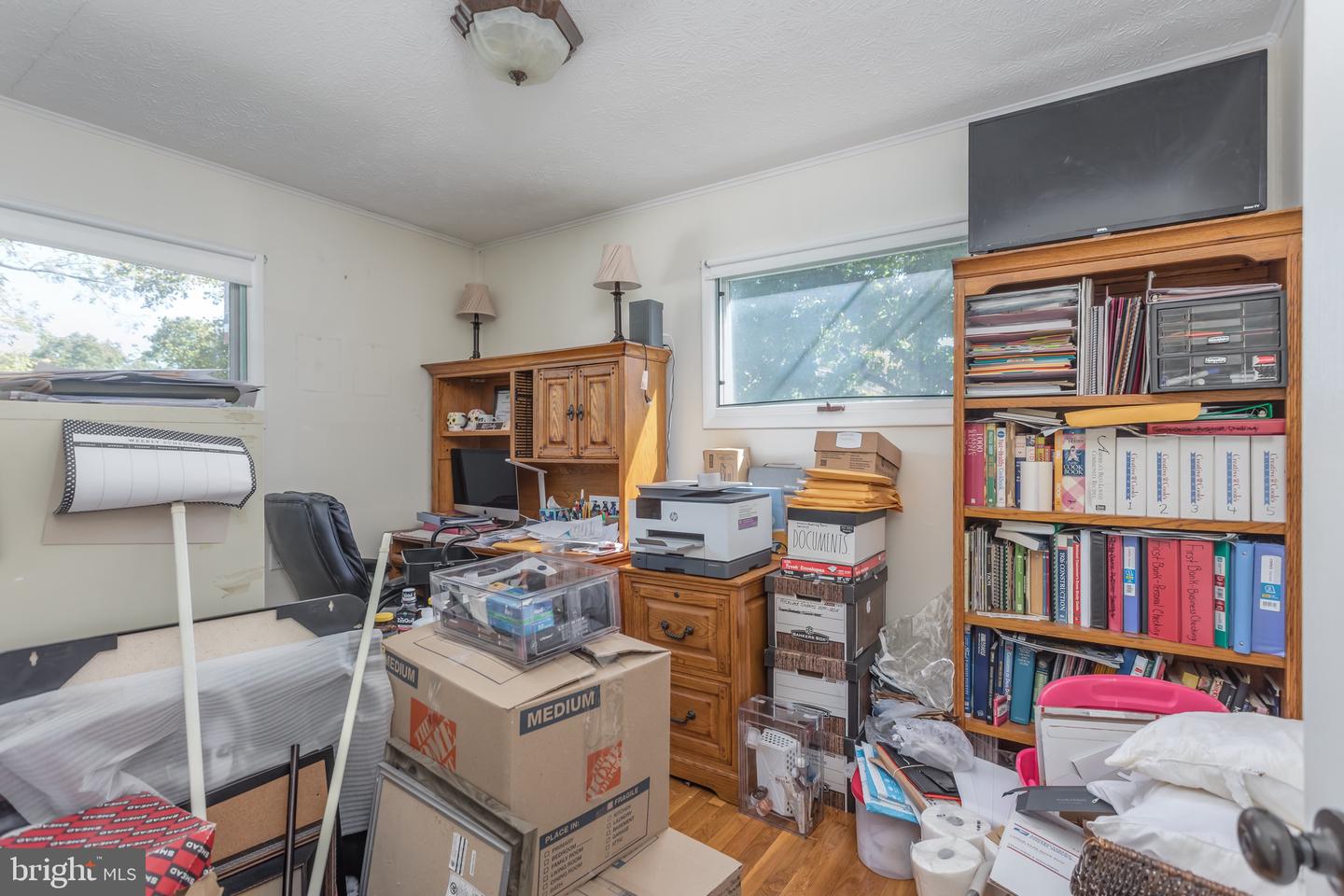525 E CORK ST, WINCHESTER, Virginia 22601, 2 Bedrooms Bedrooms, ,1 BathroomBathrooms,Residential,For sale,525 E CORK ST,VAWI2009102 MLS # VAWI2009102