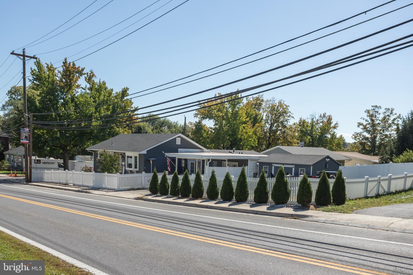 525 E CORK ST, WINCHESTER, Virginia 22601, 2 Bedrooms Bedrooms, ,1 BathroomBathrooms,Residential,For sale,525 E CORK ST,VAWI2009102 MLS # VAWI2009102
