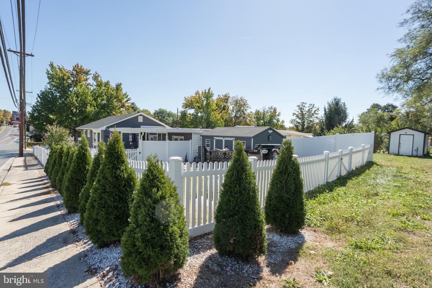 525 E CORK ST, WINCHESTER, Virginia 22601, 2 Bedrooms Bedrooms, ,1 BathroomBathrooms,Residential,For sale,525 E CORK ST,VAWI2009102 MLS # VAWI2009102
