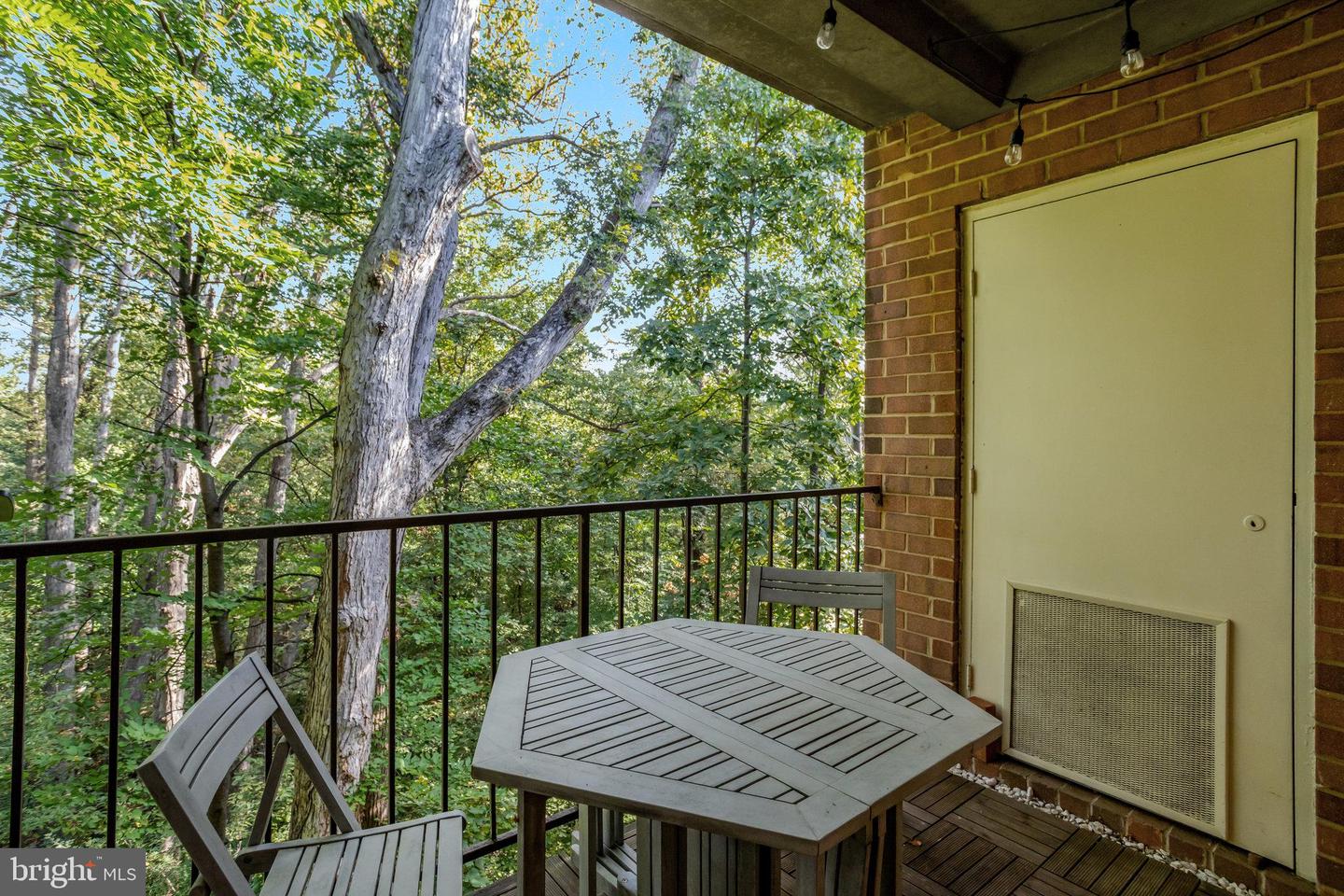 5049 7TH RD S #202, ARLINGTON, Virginia 22204, 1 Bedroom Bedrooms, ,1 BathroomBathrooms,Residential,For sale,5049 7TH RD S #202,VAAR2063916 MLS # VAAR2063916
