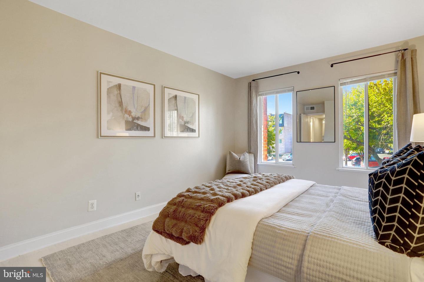 5049 7TH RD S #202, ARLINGTON, Virginia 22204, 1 Bedroom Bedrooms, ,1 BathroomBathrooms,Residential,For sale,5049 7TH RD S #202,VAAR2063916 MLS # VAAR2063916