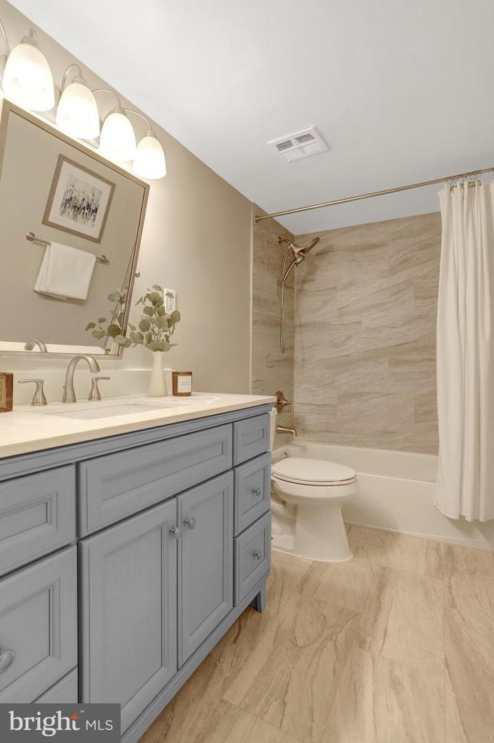 5049 7TH RD S #202, ARLINGTON, Virginia 22204, 1 Bedroom Bedrooms, ,1 BathroomBathrooms,Residential,For sale,5049 7TH RD S #202,VAAR2063916 MLS # VAAR2063916