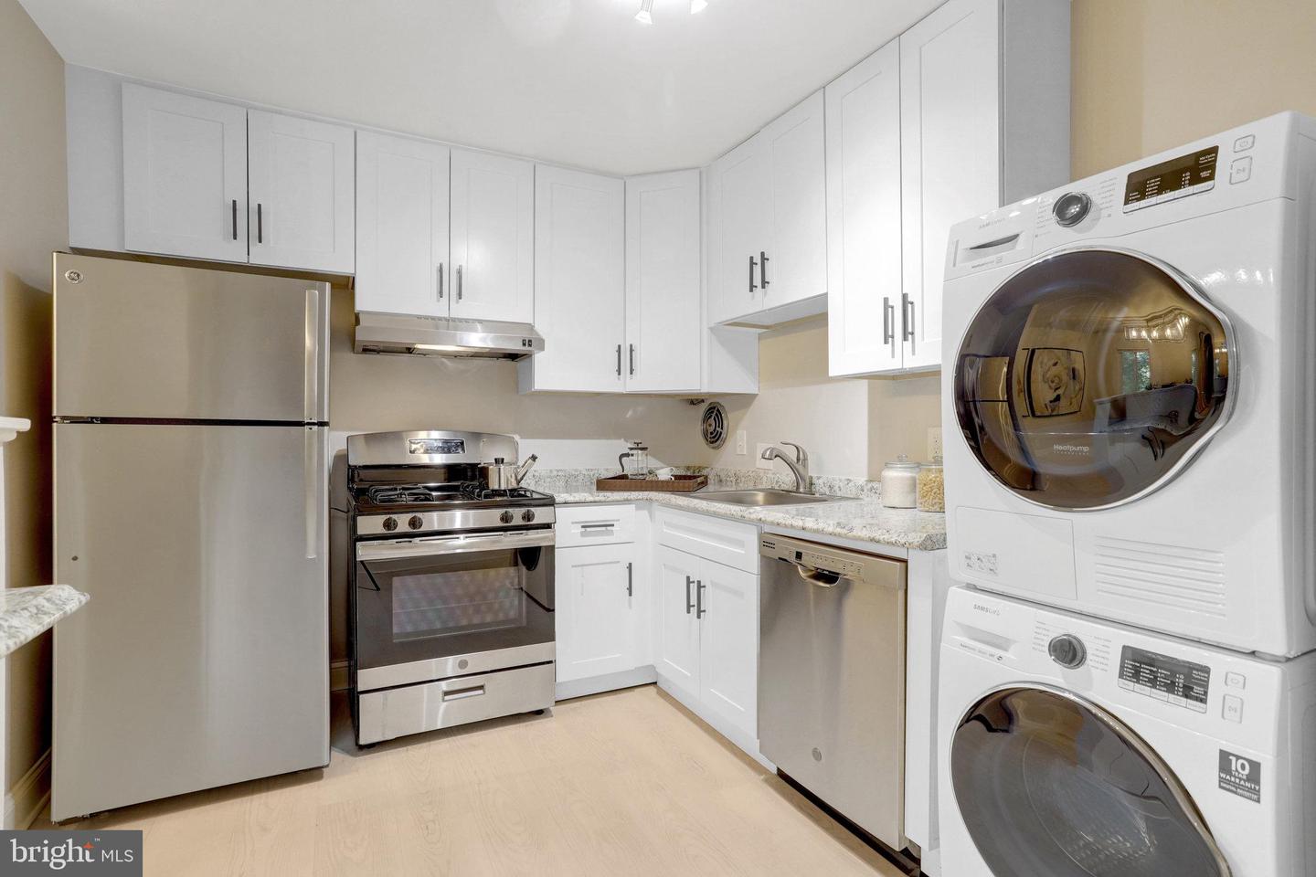 5049 7TH RD S #202, ARLINGTON, Virginia 22204, 1 Bedroom Bedrooms, ,1 BathroomBathrooms,Residential,For sale,5049 7TH RD S #202,VAAR2063916 MLS # VAAR2063916