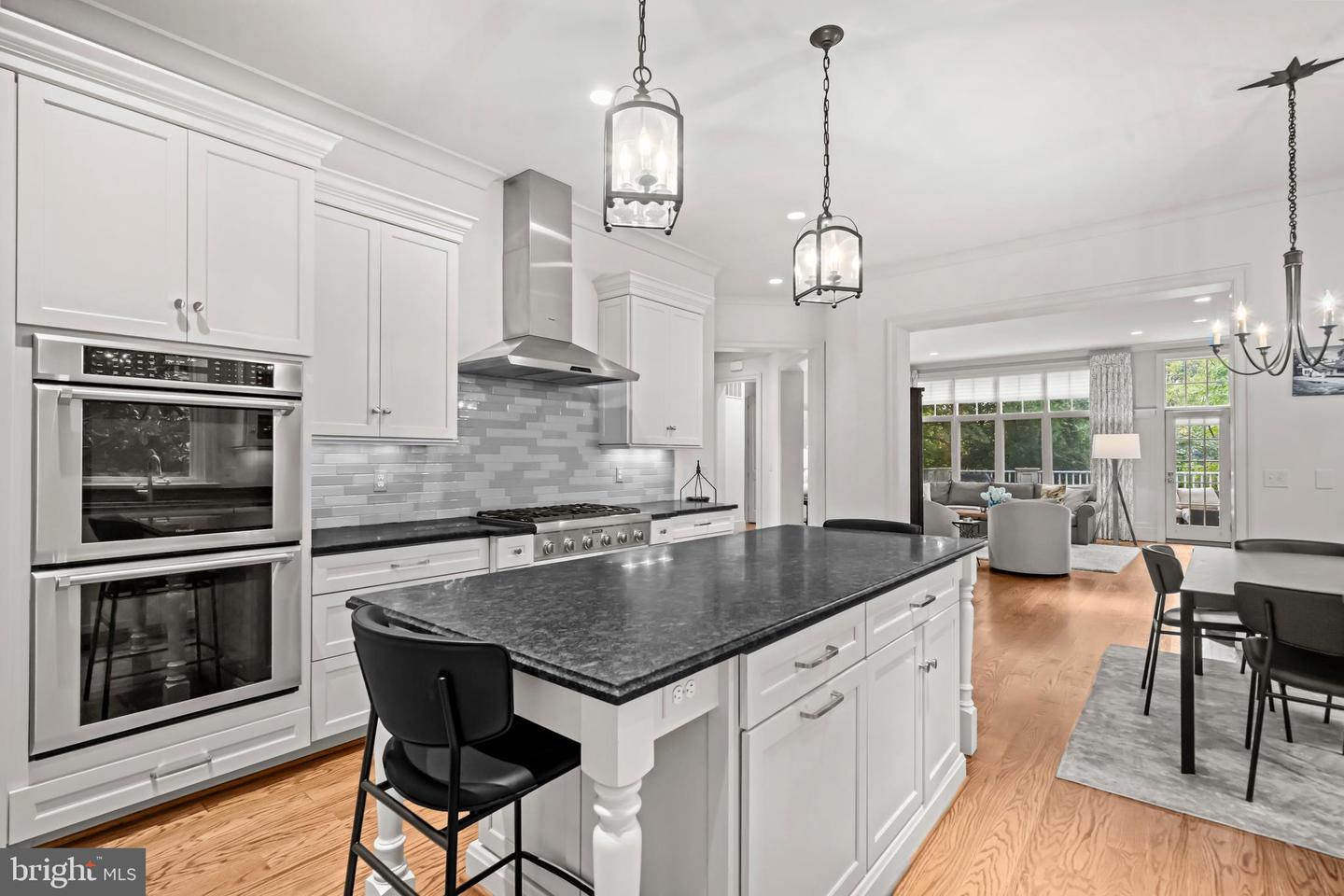 4801 29TH ST N, ARLINGTON, Virginia 22207, 5 Bedrooms Bedrooms, ,4 BathroomsBathrooms,Residential,For sale,4801 29TH ST N,VAAR2064038 MLS # VAAR2064038