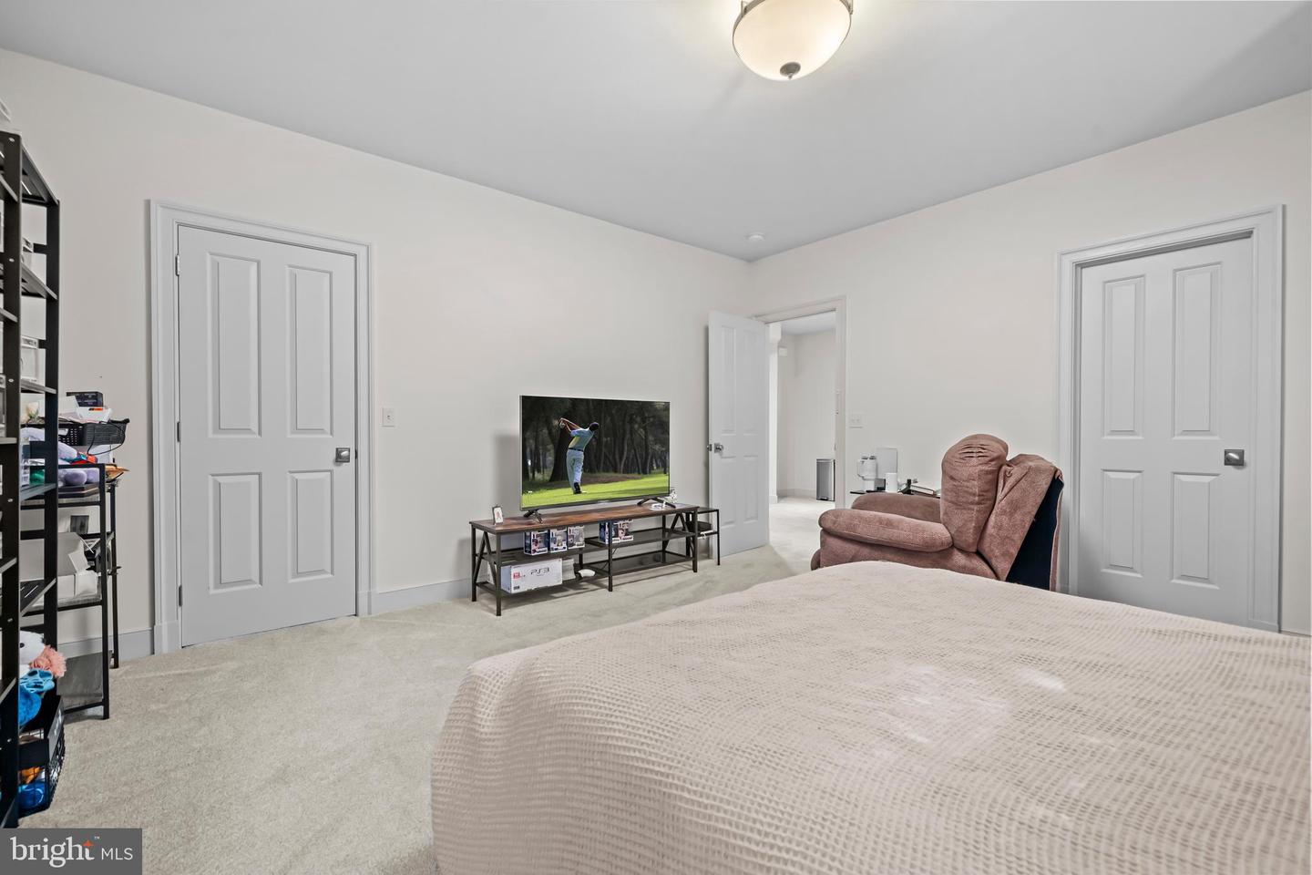 4801 29TH ST N, ARLINGTON, Virginia 22207, 5 Bedrooms Bedrooms, ,4 BathroomsBathrooms,Residential,For sale,4801 29TH ST N,VAAR2064038 MLS # VAAR2064038
