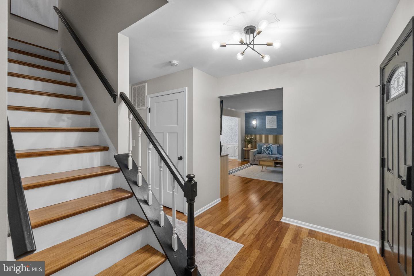 4193 WATERWAY DR, DUMFRIES, Virginia 22025, 4 Bedrooms Bedrooms, ,3 BathroomsBathrooms,Residential,For sale,4193 WATERWAY DR,VAPW2104556 MLS # VAPW2104556