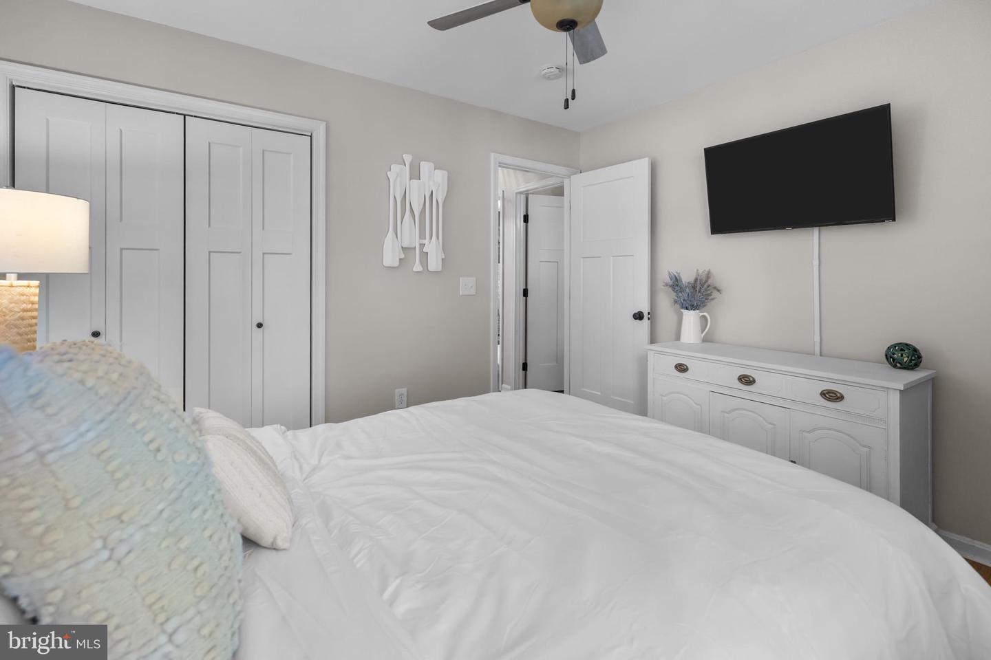 4193 WATERWAY DR, DUMFRIES, Virginia 22025, 4 Bedrooms Bedrooms, ,3 BathroomsBathrooms,Residential,For sale,4193 WATERWAY DR,VAPW2104556 MLS # VAPW2104556