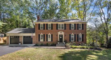 4193 WATERWAY DR, DUMFRIES, Virginia 22025, 4 Bedrooms Bedrooms, ,3 BathroomsBathrooms,Residential,For sale,4193 WATERWAY DR,VAPW2104556 MLS # VAPW2104556