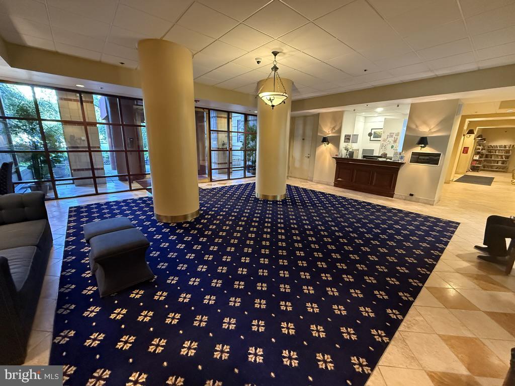2400 CLARENDON BLVD #606, ARLINGTON, Virginia 22201, 2 Bedrooms Bedrooms, ,2 BathroomsBathrooms,Residential,For sale,2400 CLARENDON BLVD #606,VAAR2064074 MLS # VAAR2064074