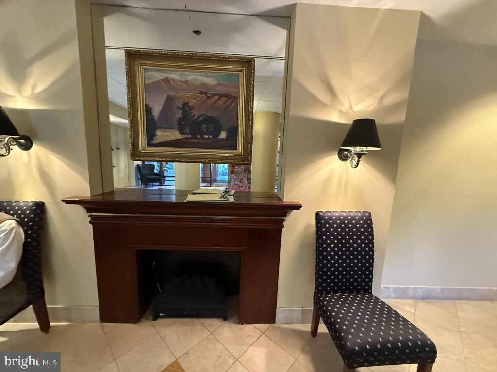 2400 CLARENDON BLVD #606, ARLINGTON, Virginia 22201, 2 Bedrooms Bedrooms, ,2 BathroomsBathrooms,Residential,For sale,2400 CLARENDON BLVD #606,VAAR2064074 MLS # VAAR2064074