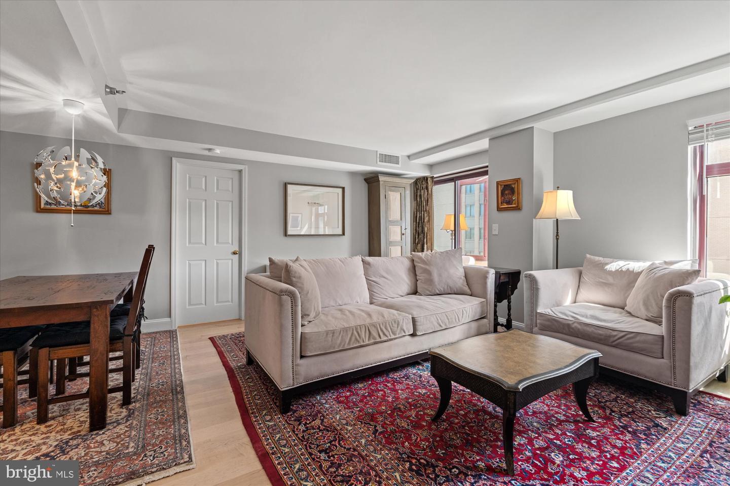 2400 CLARENDON BLVD #606, ARLINGTON, Virginia 22201, 2 Bedrooms Bedrooms, ,2 BathroomsBathrooms,Residential,For sale,2400 CLARENDON BLVD #606,VAAR2064074 MLS # VAAR2064074